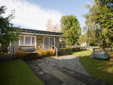 Accommodation Fiordland -The Three Bedroom House At 226A Milford Road Te Anau Dış mekan fotoğraf